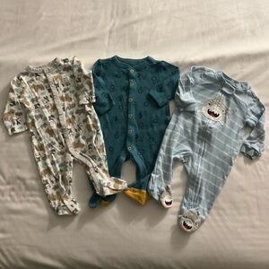 Carter's Teal, Blue, and Beige Footies Set Size 3 Months
